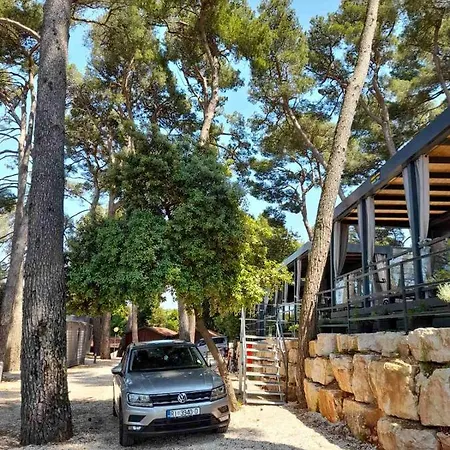 Mobile Maša 163, Camp Porton Biondi Rovigno
